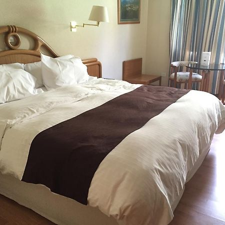 Hotel Cristal San Carlos de Bariloche Eksteriør billede